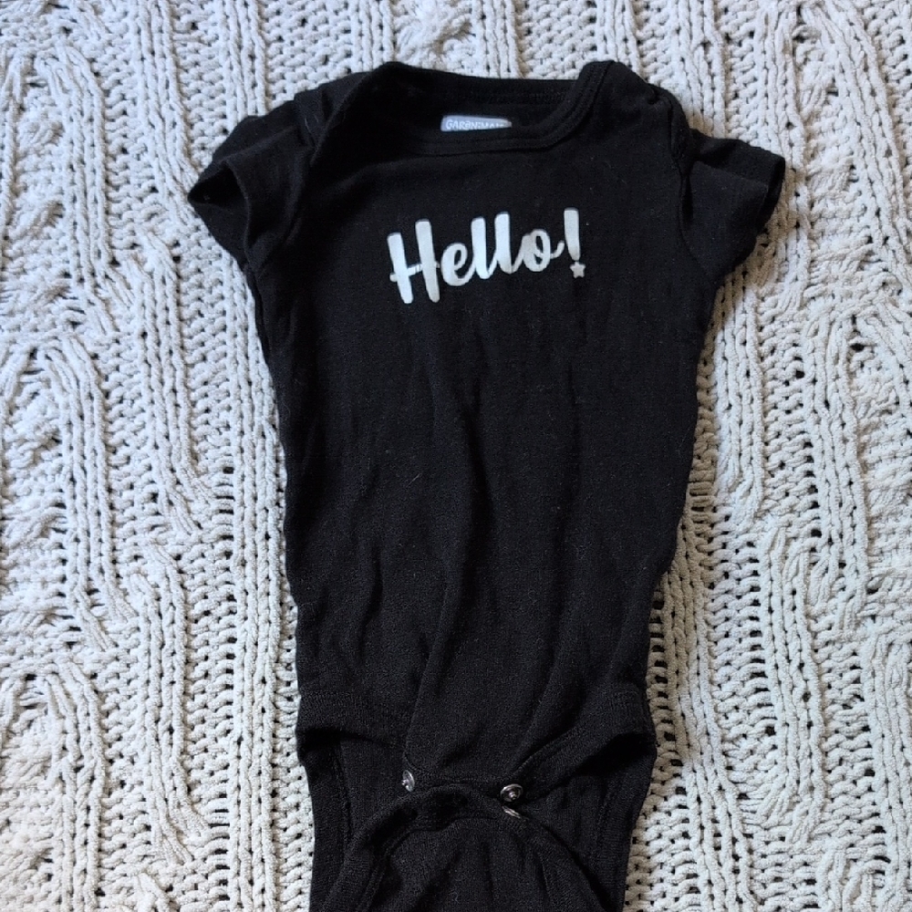 ✨ Garanimals 0-3mo Bodysuit